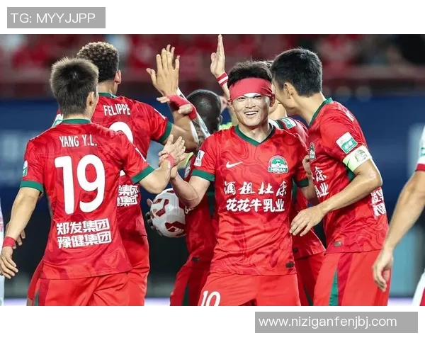 成都足球队的蜕变之路世界锦标赛背后的奋斗与荣耀