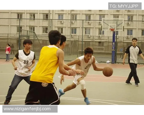 重庆篮球队荣登配合排行榜第二名展现团队实力与默契 重庆篮球队荣登配合排行榜第二名展现团队实力与默契